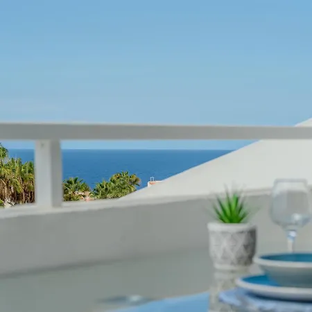 Malibu Park With Ocean Views & Heated Pool Costa Adeje (Tenerife)