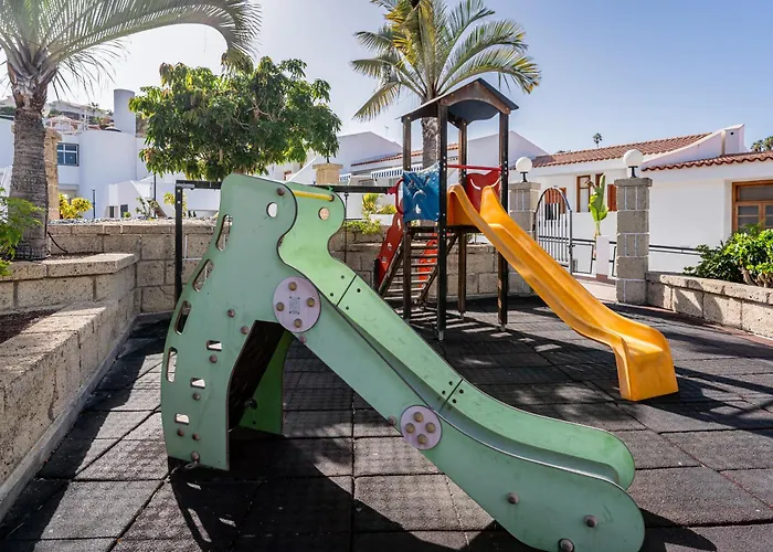 Apartment Malibu Park With Ocean Views & Heated Pool *