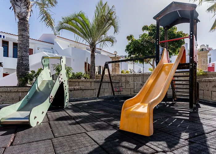 Malibu Park With Ocean Views & Heated Pool Apartment